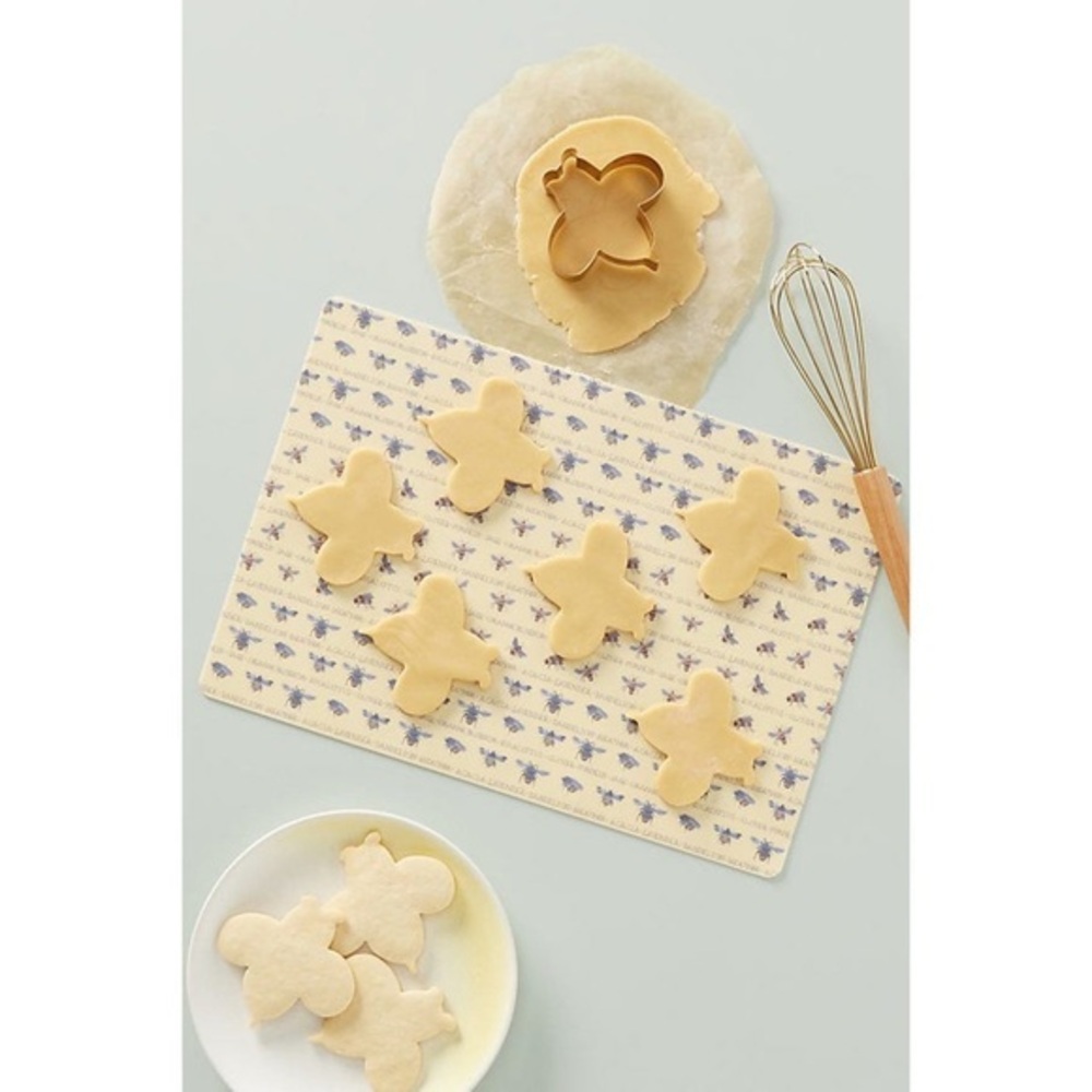 Anthropologie Busy Bee Baking Gift Set Bundle